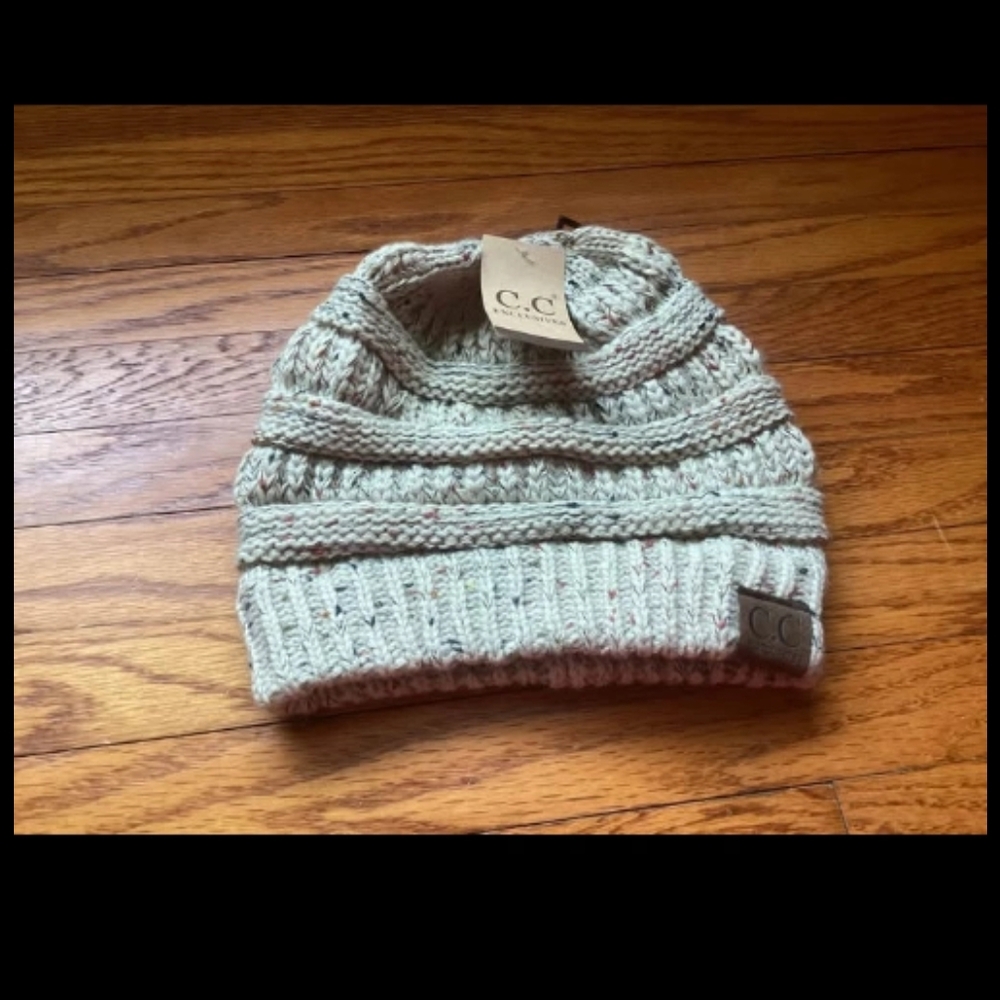 BNWT C.C.Exclusives Beanie